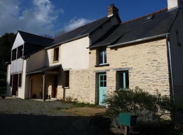 Ravalement de Façade 35 Ille et Vilaine - Pierres Vues & Enduit Taloché